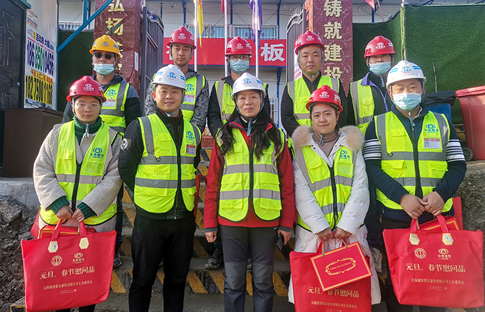 1640259160661862.jpg (小圖)B90E34E0B167DC44EF6648BBC3F4CF92.jpg