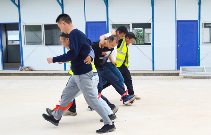 （小圖）五〇五直管部開(kāi)展“五一”慰問(wèn)進(jìn)項目活動(dòng) 圖片2.jpg