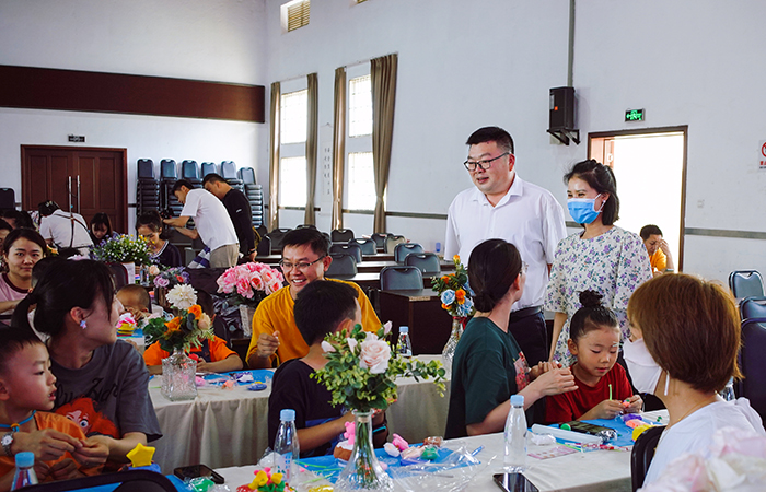 1686016153362551.jpg 小圖蔣璽親臨現場(chǎng).jpg